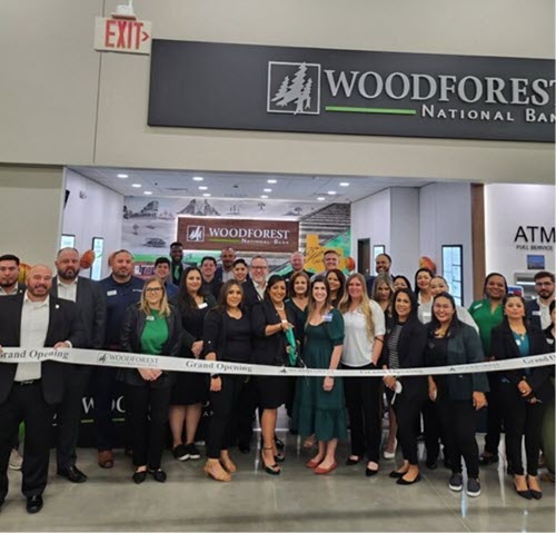 Woodforest National Bank recently celebrated the opening of its fifth H-E-B retail branch located in Humble, TX, at 16000 Woodlands Hills Dr.